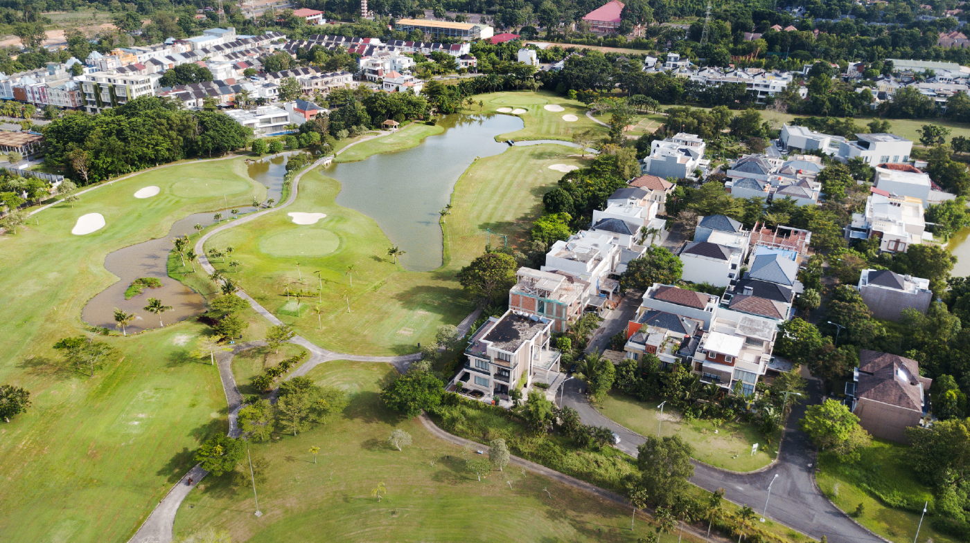 Golden_Prop_Website_Sukajadi_Taman_Golf_Preview_080925_Image_Slider